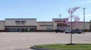 Springfield, MO Shopping Center Shooting Leaves One Man Injured.