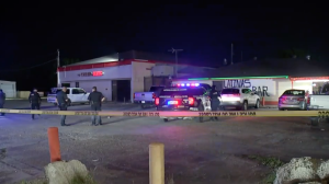 Latinas Moon Lounge Shooting in Houston, TX Leaves One Man in Critical Condition.