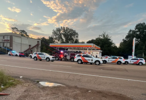 One Man Killed in Shooting at Shell Gas Station in Jackson, MS.